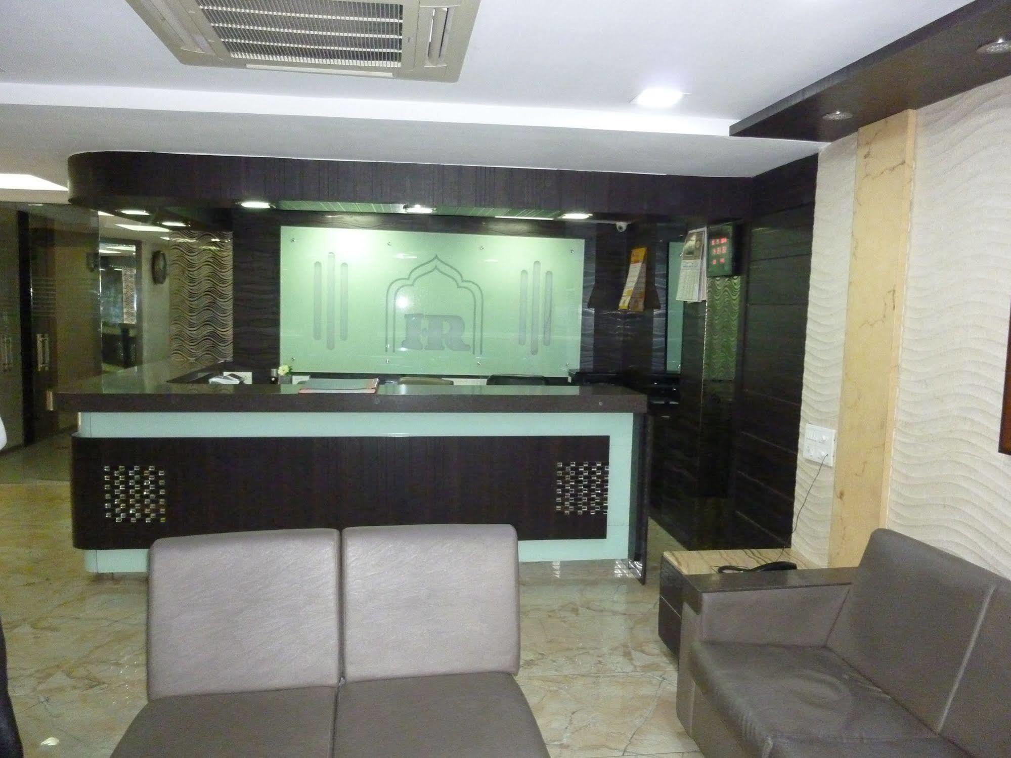 Hotel Regal Palace Bombay Extérieur photo